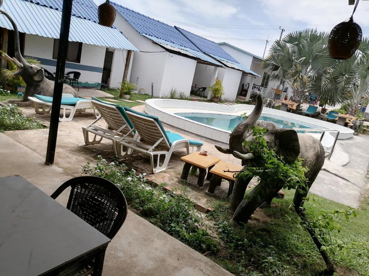 Pat Pat Guesthouse Sihanoukville Kültér fotó