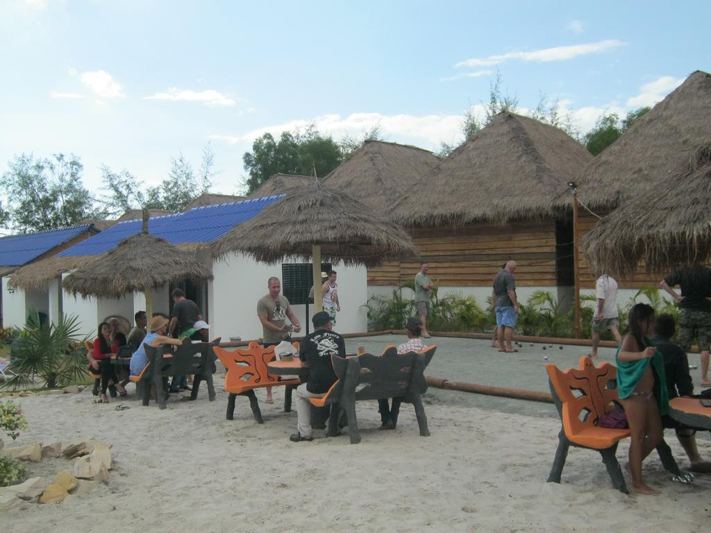 Pat Pat Guesthouse Sihanoukville Kültér fotó