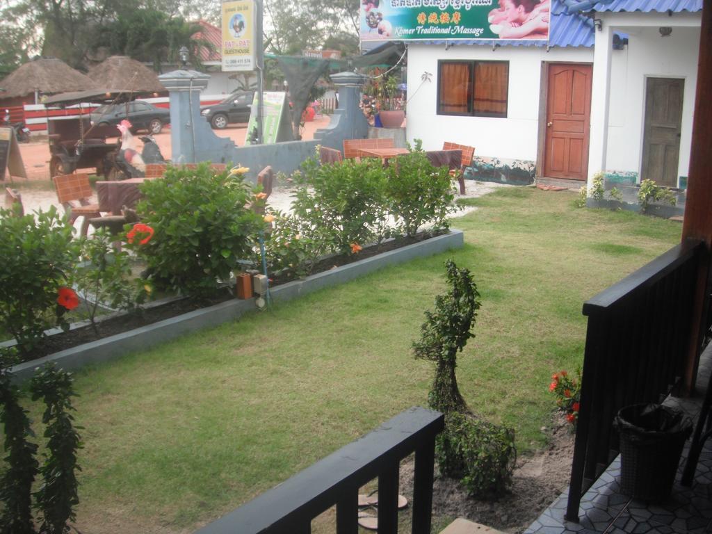Pat Pat Guesthouse Sihanoukville Kültér fotó