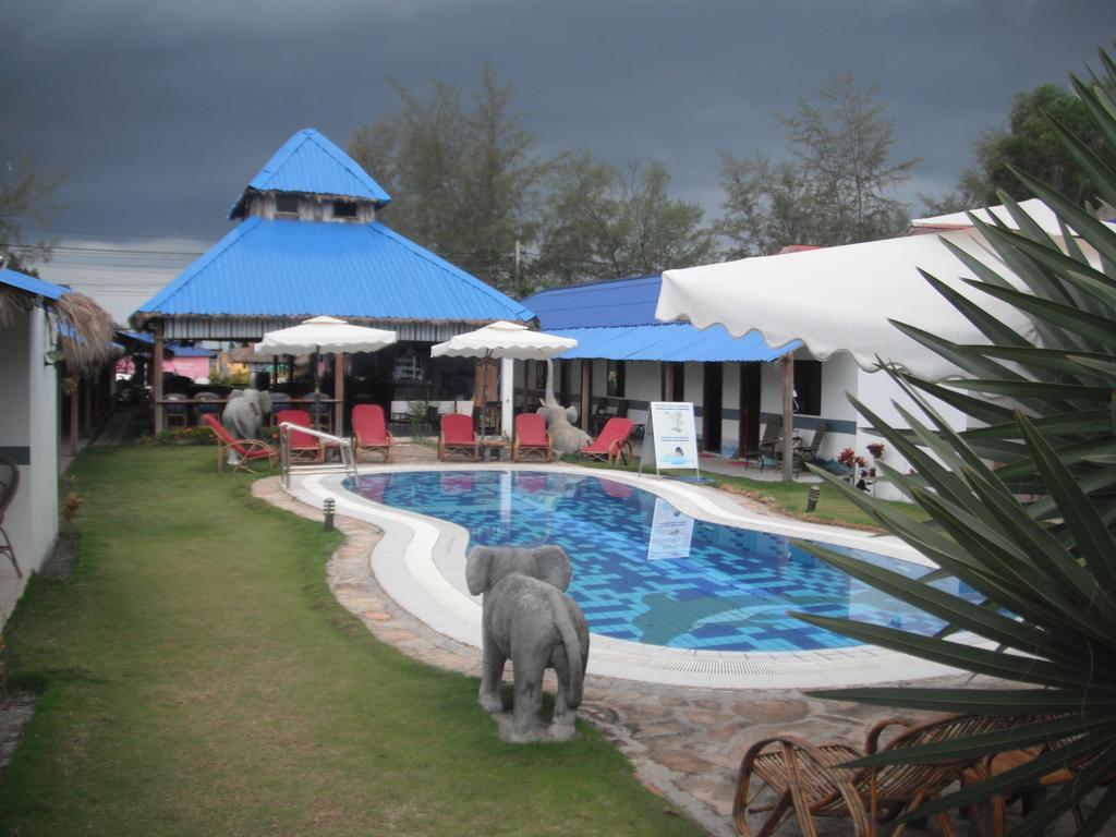 Pat Pat Guesthouse Sihanoukville Kültér fotó