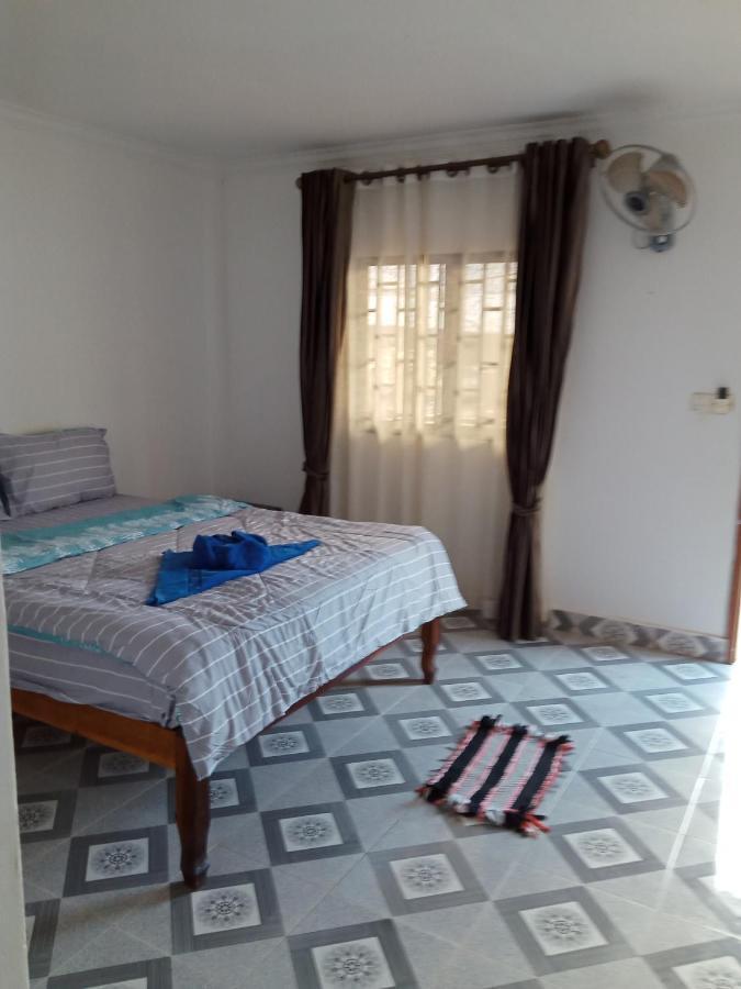 Pat Pat Guesthouse Sihanoukville Kültér fotó